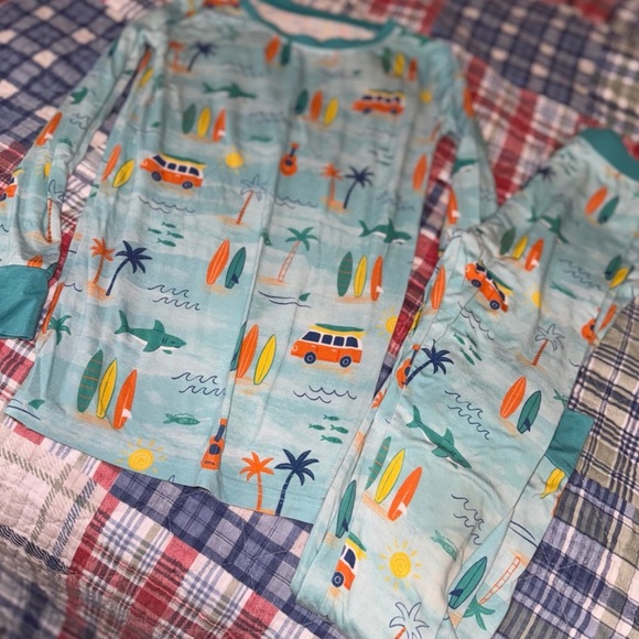 Little Sleepies Other - Little Sleepies Surf Life 2 piece pajama set - 7/8